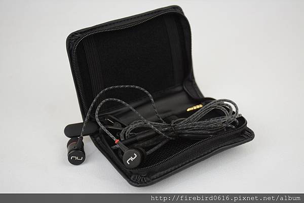 1-6Optoma_Nuforce_uDAC3_NE750M_Earphone20.jpg