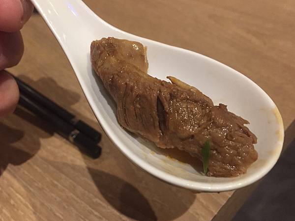 3-1 桃園愛買品川蘭牛肉麵30.jpg