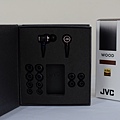 1-4 JVC-HA-FW01木質振膜入耳式耳機5.jpg