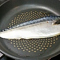 988廚房之超大片鯖魚7.jpg