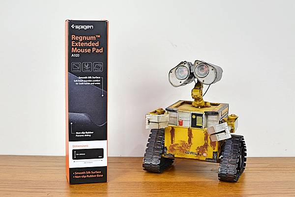 1Spigen-Regnum-A103超長鍵盤滑鼠墊5.jpg 1Spigen-Regnum-A103超長鍵盤滑鼠墊5.jpg