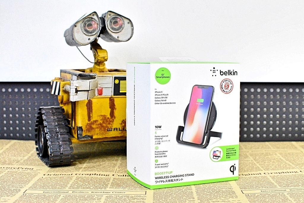 1-0Belkin-QI-chargestand-8.jpg 1-0Belkin-QI-chargestand-8.jpg