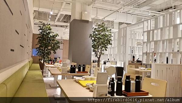 2-3桃園中壢家樂福-品田牧場-12.jpg 2-3桃園中壢家樂福-品田牧場-12.jpg