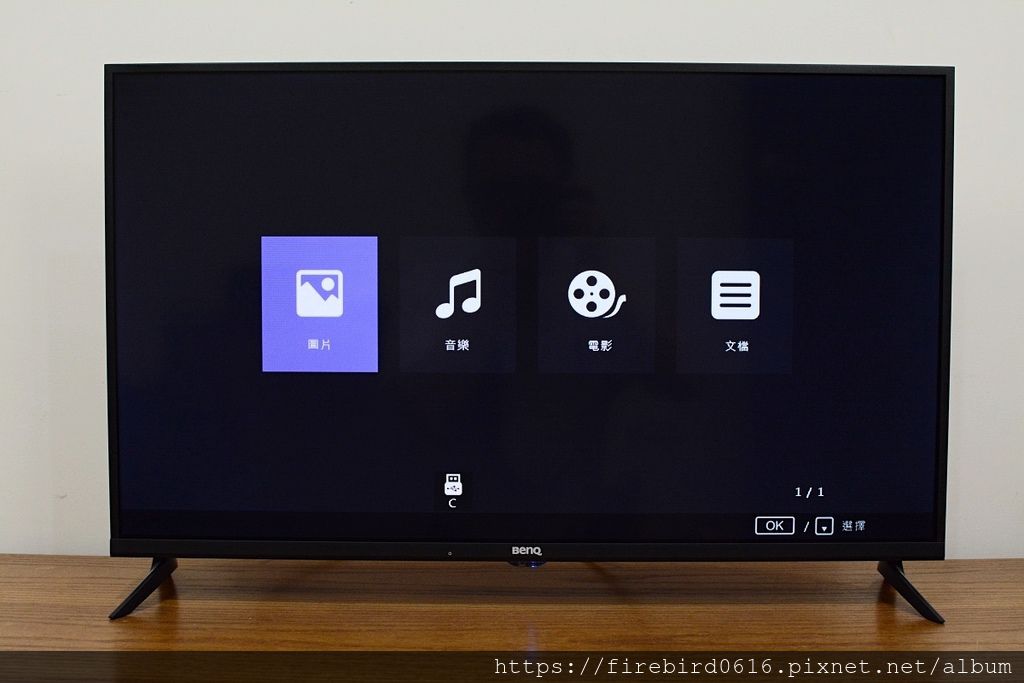 8BENQ-C32-500TV-79.jpg