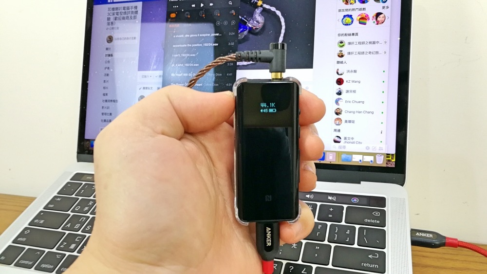 6-1FIIO_BTR5_BluetoothReceiver.jpg