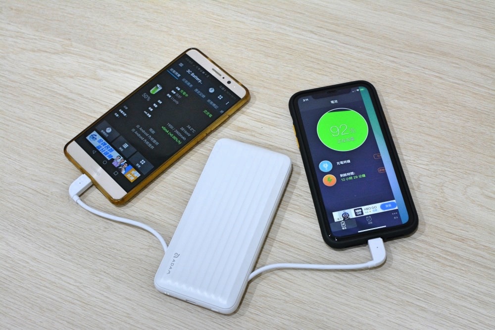 AdamElements-X1行動電源-54.jpg AdamElements-X1行動電源-54.jpg