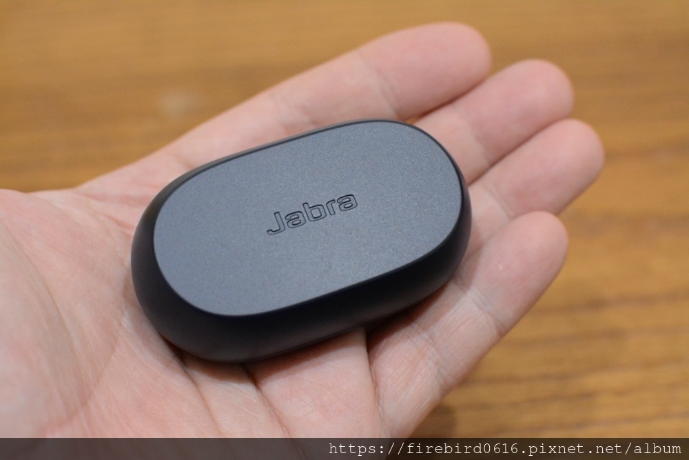 JABRA-TWS-45.jpg