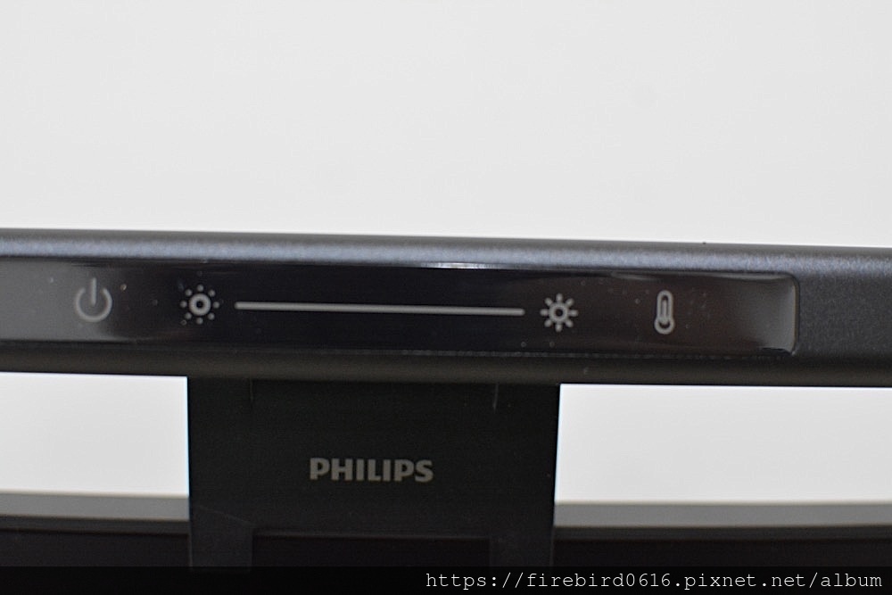 7Philips_IDPro電腦螢幕掛燈-57.jpg