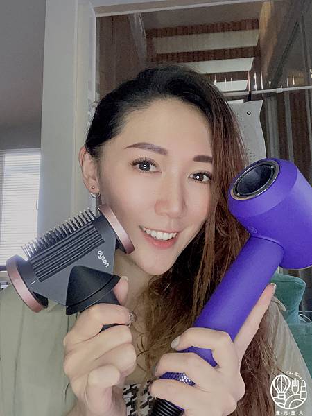 Dyson Supersonic™ 吹風機 HD15 長春花藍配玫瑰金限定版14.JPG