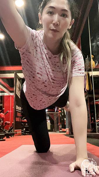 【鈦石涼感系列服飾】防曬 吸汗 速乾 一次到位 炎炎夏日或是 【鈦石涼感系列服飾】防曬 吸汗 速乾 一次到位 炎炎夏日或是