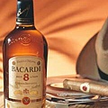 bacardi_8anos_gr.jpg