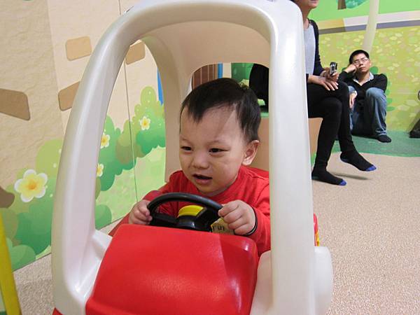 1040327台中金典騎士堡086