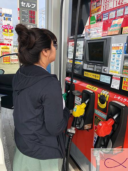 《趴趴走‧日本-北海道》滿壽屋 麥音 へよこそ＋帶廣向日葵三