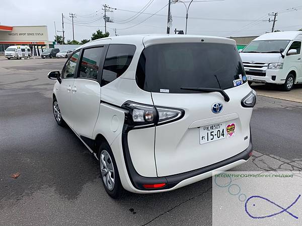 《趴趴走日本-北海道》道之 なないろななえ+ 金森赤レ 《趴趴走日本-北海道》道之 なないろななえ+ 金森赤レ