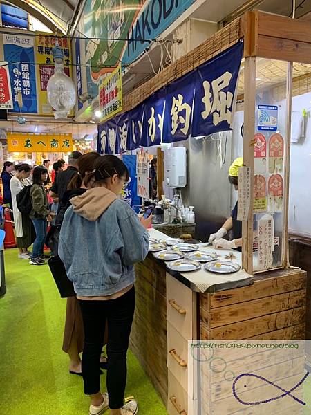 《趴趴走日本-北海道》函朝市研干市+函+スプか 《趴趴走日本-北海道》函朝市研干市+函+スプか