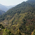 尖石山路 (10)美麗的山景.JPG