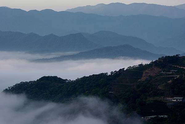 石錠~永安村 (2)平地也有雲海.jpg