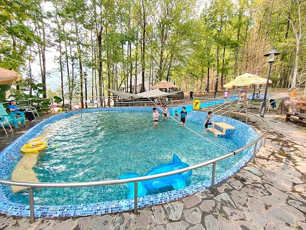 line_173225316116261.jpg line_173225316116261.jpg