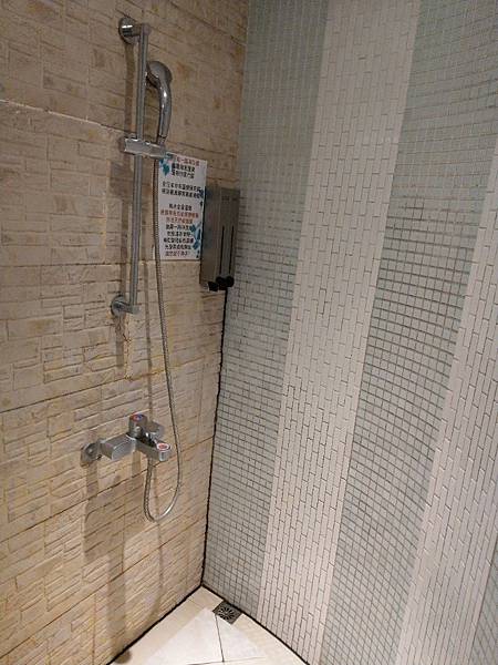 IMAG2764.jpg3648110318770235937