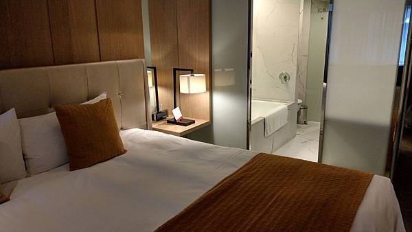 IMAG4489.jpg IMAG4489.jpg