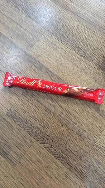 英國零食篇1LINDOR1.jpg