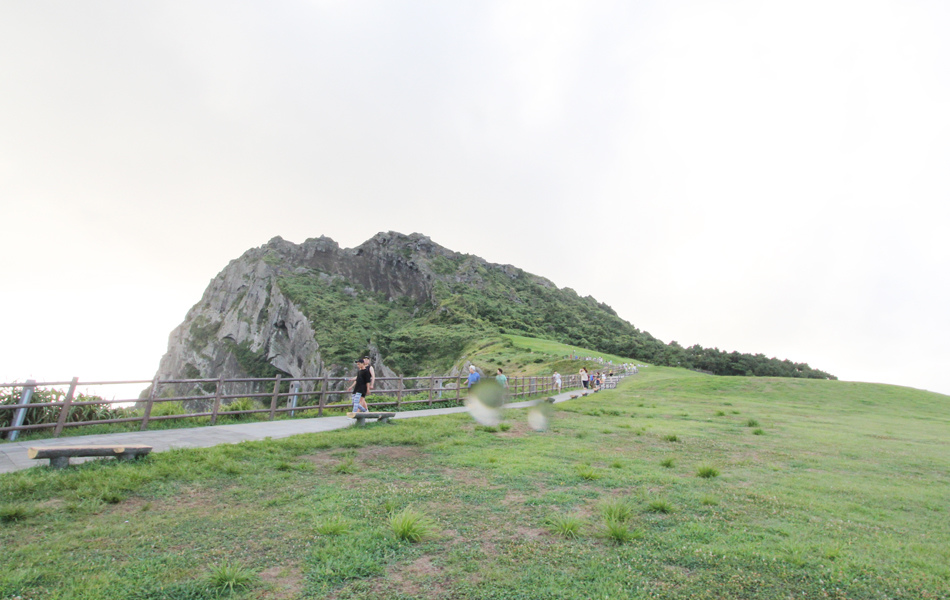 chegnshan.jpg chegnshan.jpg