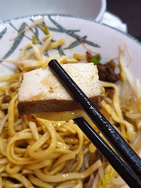 <桃園-食記>大竹平價美食-大鍋湯風味小吃((幾個銅板搞定一