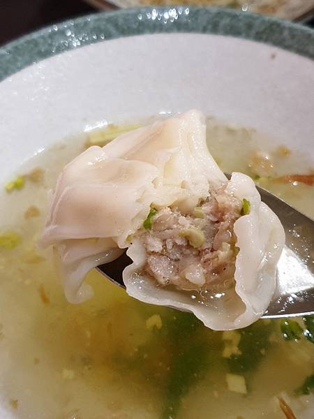 <食記-桃園蘆竹>大竹平價美食-大鍋湯風味小吃((幾個銅板搞 <食記-桃園蘆竹>大竹平價美食-大鍋湯風味小吃((幾個銅板搞