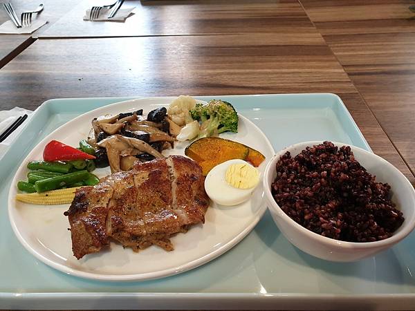 <食記-桃園蘆竹>南崁輕食網美餐廳-MRS. GREEN C <食記-桃園蘆竹>南崁輕食網美餐廳-MRS. GREEN C