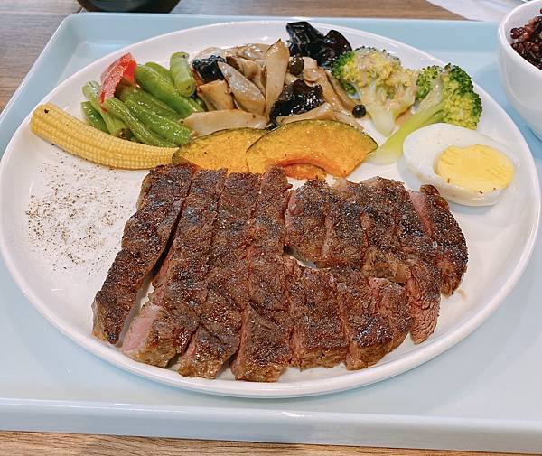 <食記-桃園蘆竹>南崁輕食網美餐廳-MRS. GREEN C <食記-桃園蘆竹>南崁輕食網美餐廳-MRS. GREEN C