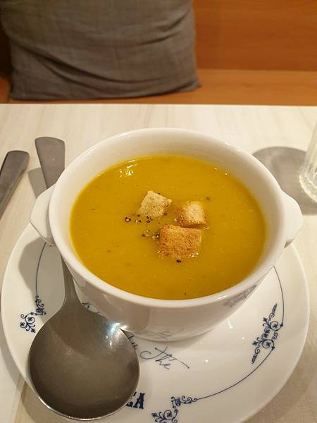 <食記-桃園市桃園區>藝文特區小森林早午餐-福森院子Brun <食記-桃園市桃園區>藝文特區小森林早午餐-福森院子Brun