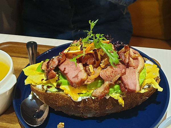 <食記-桃園市桃園區>藝文特區小森林早午餐-福森院子Brun <食記-桃園市桃園區>藝文特區小森林早午餐-福森院子Brun