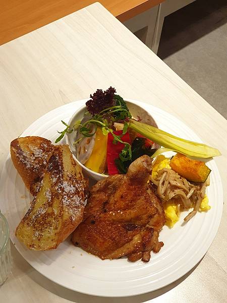 <食記-桃園市桃園區>藝文特區小森林早午餐-福森院子Brun <食記-桃園市桃園區>藝文特區小森林早午餐-福森院子Brun