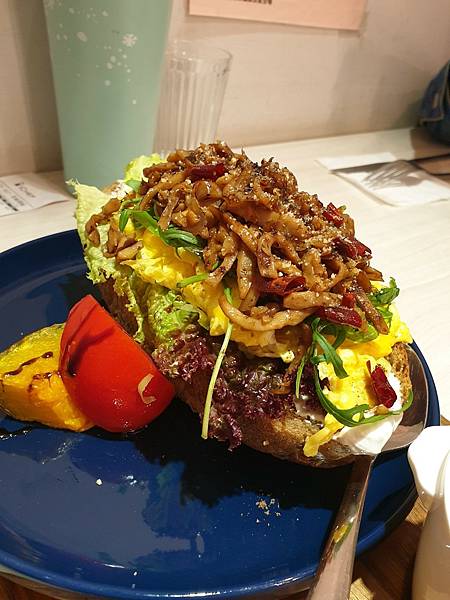 <食記-桃園市桃園區>藝文特區小森林早午餐-福森院子Brun <食記-桃園市桃園區>藝文特區小森林早午餐-福森院子Brun