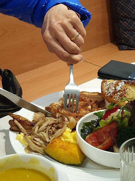 <食記-桃園市桃園區>藝文特區小森林早午餐-福森院子Brun <食記-桃園市桃園區>藝文特區小森林早午餐-福森院子Brun