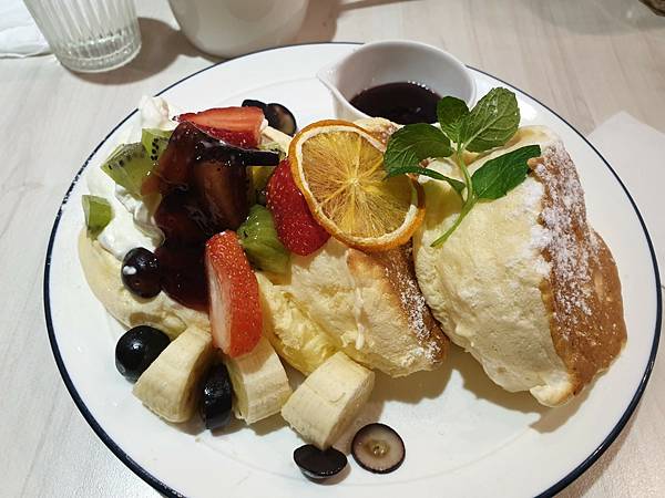 <食記-桃園市桃園區>藝文特區小森林早午餐-福森院子Brun <食記-桃園市桃園區>藝文特區小森林早午餐-福森院子Brun