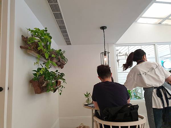 <食記-台北大安>大安區 SUGAR PEA 超夢幻玻璃屋餐 <食記-台北大安>大安區 SUGAR PEA 超夢幻玻璃屋餐