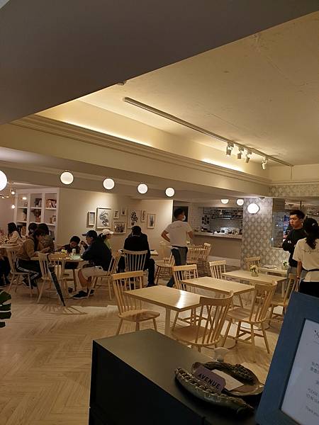 <食記-台北大安>大安區 SUGAR PEA 超夢幻玻璃屋餐 <食記-台北大安>大安區 SUGAR PEA 超夢幻玻璃屋餐