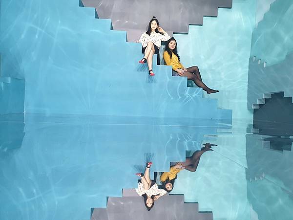 <遊記-台北華山>2021色廊展2.0-獻給愛作夢的水水們 <遊記-台北華山>2021色廊展2.0-獻給愛作夢的水水們