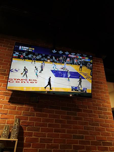 <食記-桃園蘆竹>南崁。Chophouse 恰好食南崁店-燈 <食記-桃園蘆竹>南崁。Chophouse 恰好食南崁店-燈