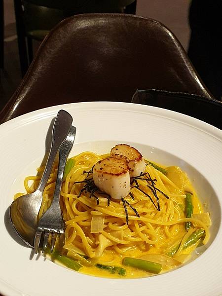 <食記-桃園蘆竹>南崁。Chophouse 恰好食南崁店-燈 <食記-桃園蘆竹>南崁。Chophouse 恰好食南崁店-燈