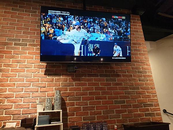 <食記-桃園蘆竹>南崁。Chophouse 恰好食南崁店-燈 <食記-桃園蘆竹>南崁。Chophouse 恰好食南崁店-燈