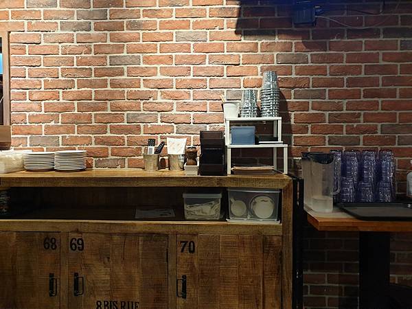 <食記-桃園蘆竹>南崁。Chophouse 恰好食南崁店-燈 <食記-桃園蘆竹>南崁。Chophouse 恰好食南崁店-燈