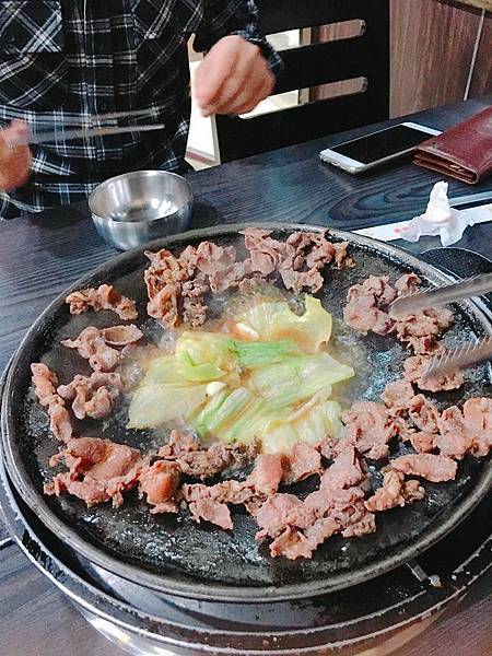 {桃園-食記}位於蘆竹的學區美食-韓式鍋蓋烤肉-韓鼎