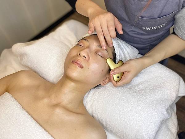 LINE_ALBUM_修一下_220102_4 LINE_ALBUM_修一下_220102_4