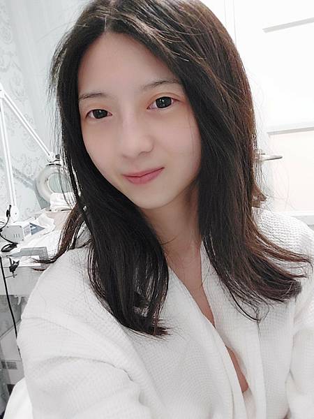 <美容-新北永和>小臉按摩_ 易筋撥氣拓小顏課程 讓小女孩變 <美容-新北永和>小臉按摩_ 易筋撥氣拓小顏課程 讓小女孩變