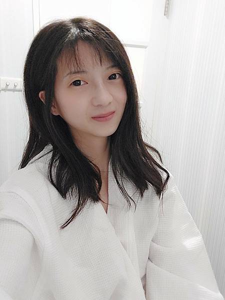 <美容-新北永和>小臉按摩_ 易筋撥氣拓小顏課程 讓小女孩變 <美容-新北永和>小臉按摩_ 易筋撥氣拓小顏課程 讓小女孩變