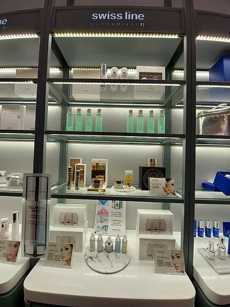 <美容-新北永和>小臉按摩_ 易筋撥氣拓小顏課程 讓小女孩變 <美容-新北永和>小臉按摩_ 易筋撥氣拓小顏課程 讓小女孩變