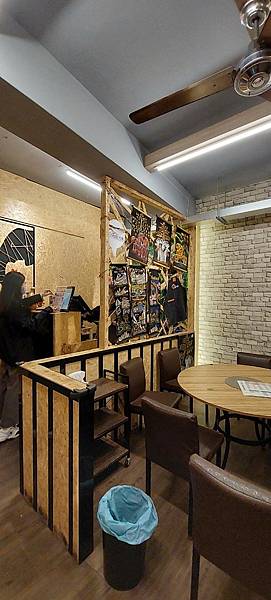 LINE_ALBUM_Thai大佬_220220_25 LINE_ALBUM_Thai大佬_220220_25