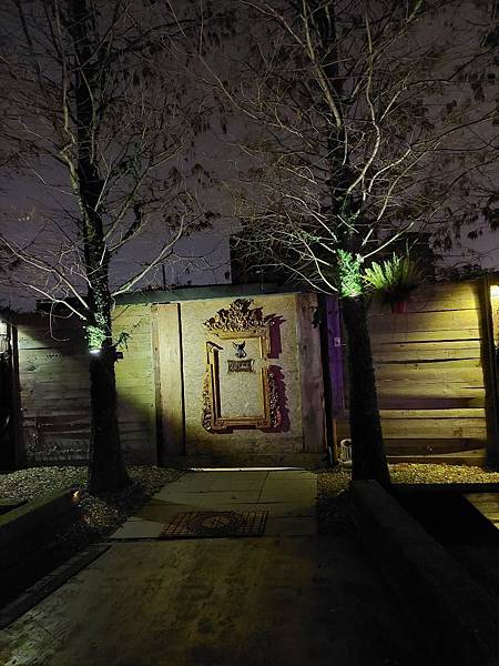 <食記-桃園青埔>2023青埔秘境酒吧-飲居 Behide( <食記-桃園青埔>2023青埔秘境酒吧-飲居 Behide(